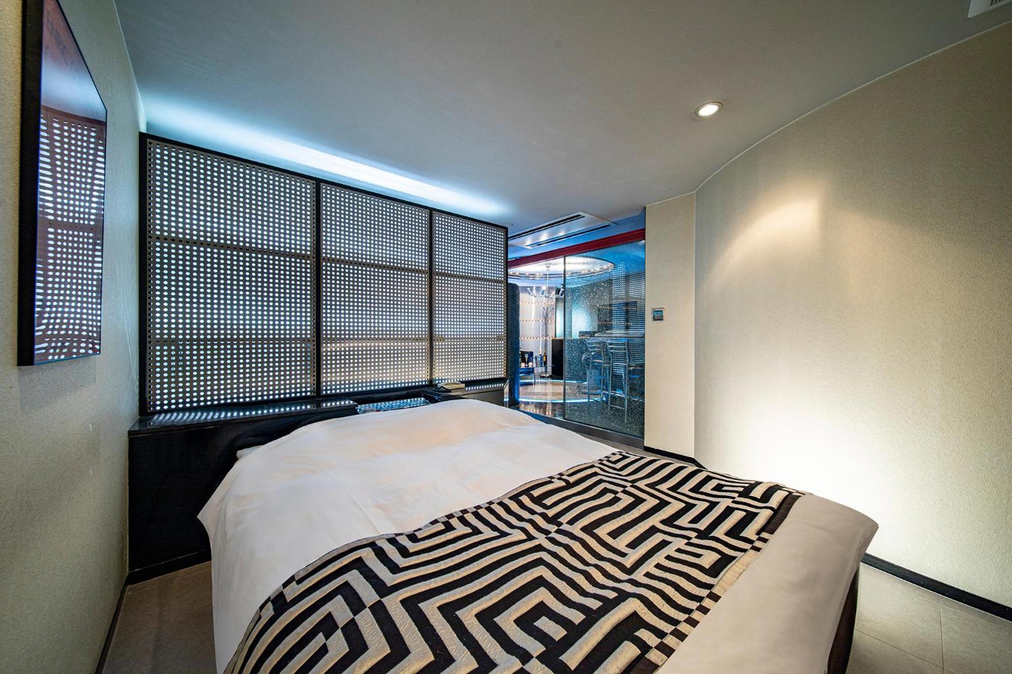 אוסקה Towers Hotel - Adult Only - מראה חיצוני תמונה